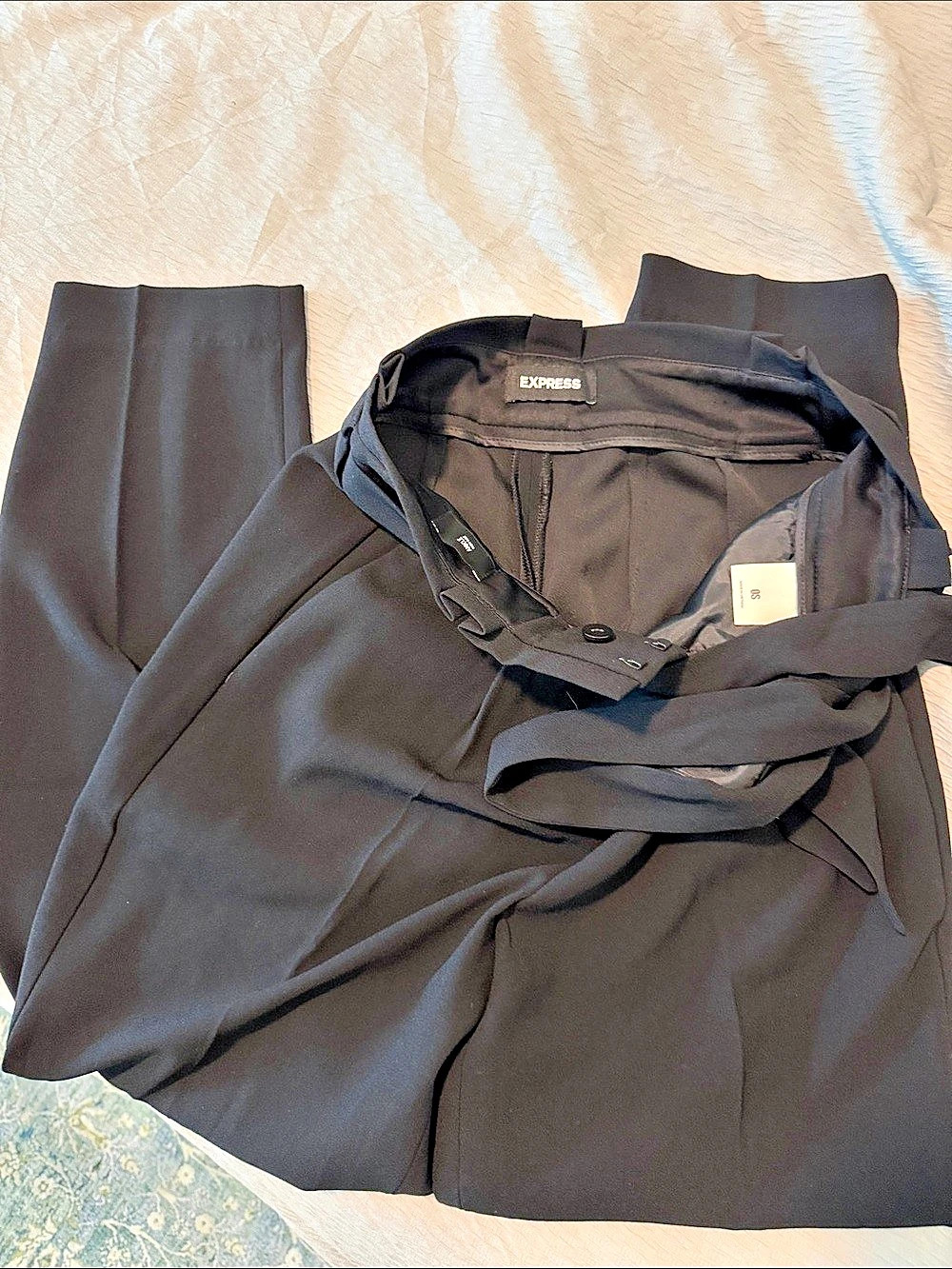 Express High Waisted Paperbag Waist Tie Pants Black Size o short